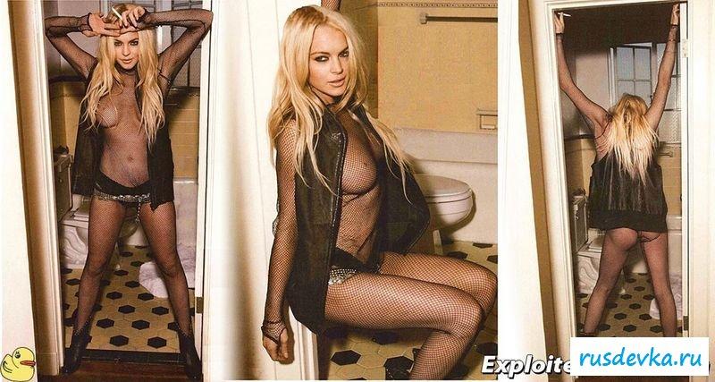 У Лохан часто видно сиськи