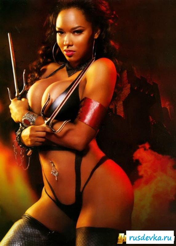 Esther Baxter знаменитая эротичная сучка