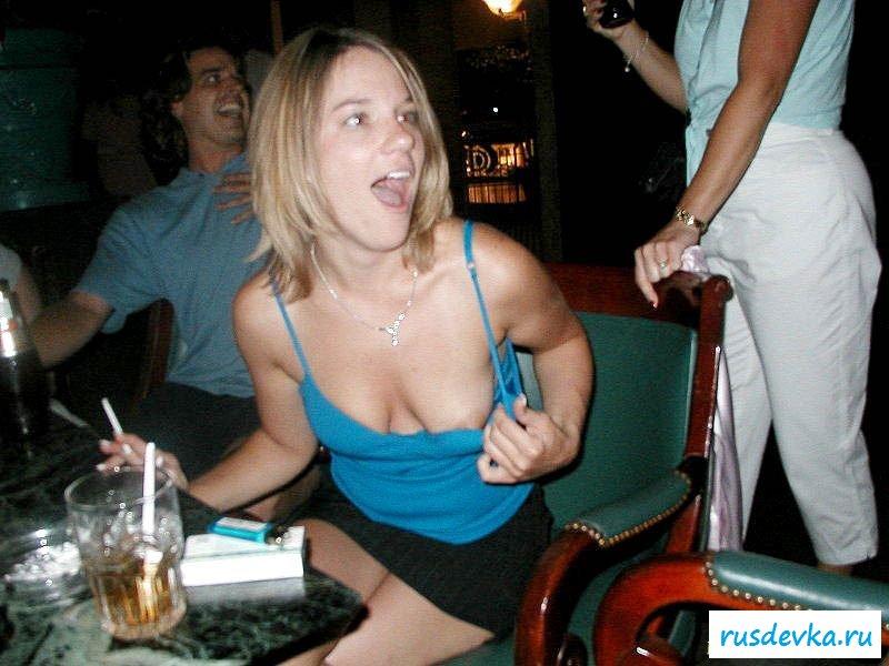 С пьяными малышками всегда весело