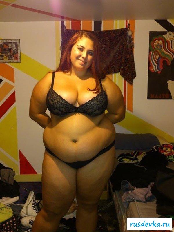 Страстные селфи в исполнении жирных баб